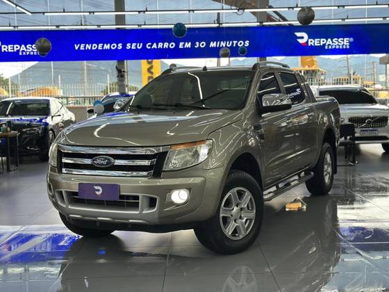 FORD RANGER 3.2 LIMITED 4X4 CD 20V DIESEL 4P AUTOMÁTICO